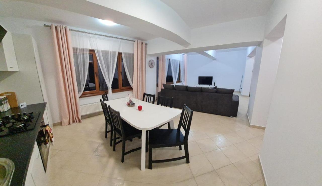 Apartament Best View Buşteni Exterior foto